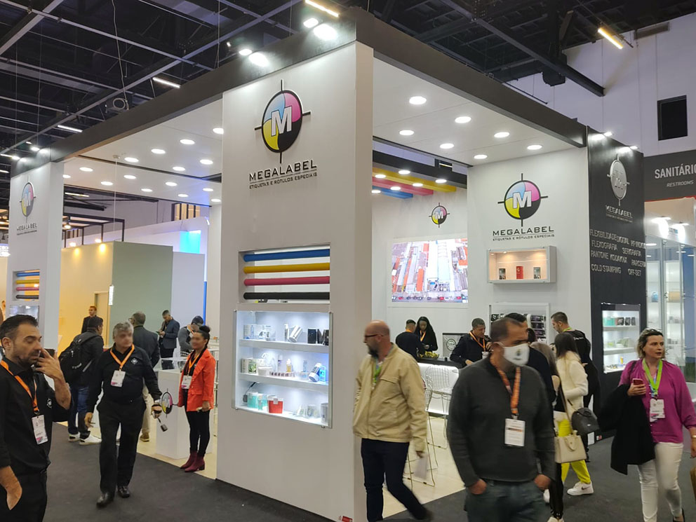 Estratégias Eficazes para Geração de Leads através de Participação em Feiras de Negócios 1 Stand MEGALABEL - FCE COSMETIQUE 2023